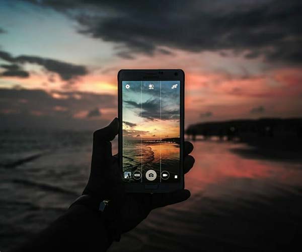 عکاسی با موبایل از غروب آفتاب