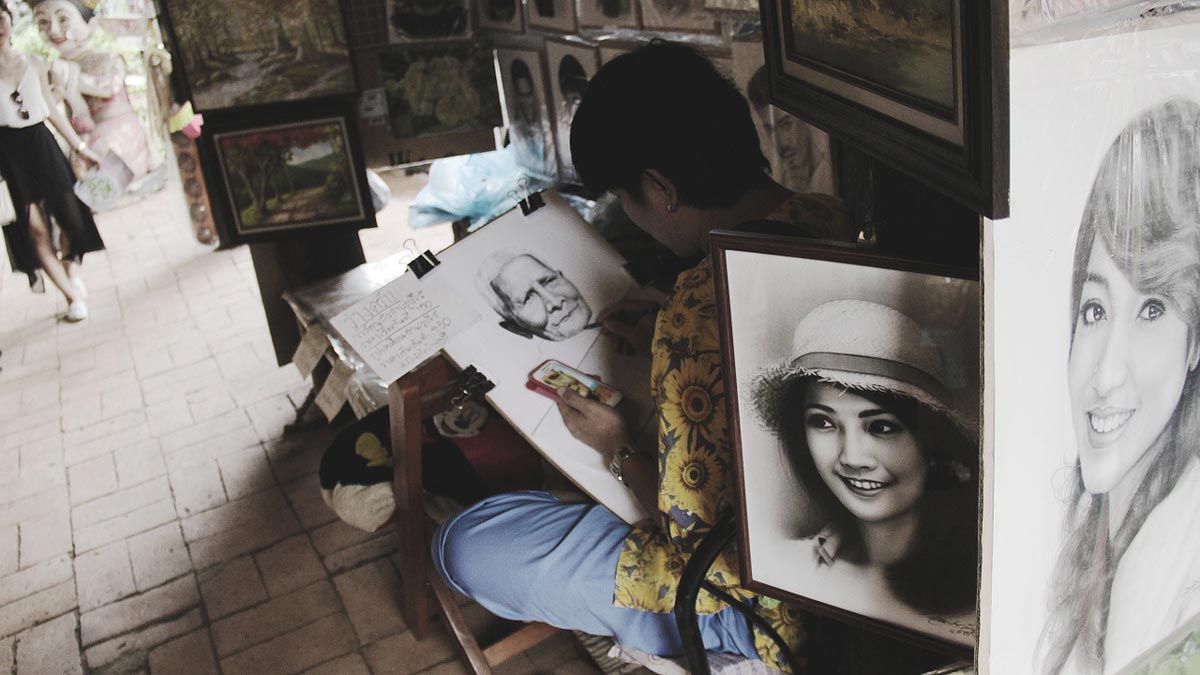 artist_working