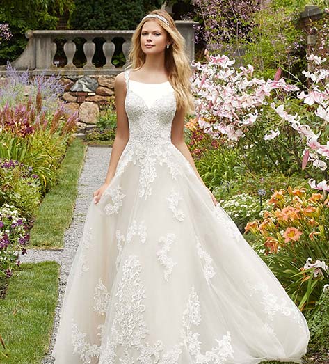چگونه لباس برای عروسان طراحی کنیم؟ 97