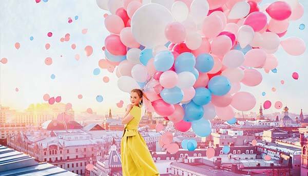 ایده های عکاسی با بادکنک با ژست های جذاب ژست عکاسی با بادکنک