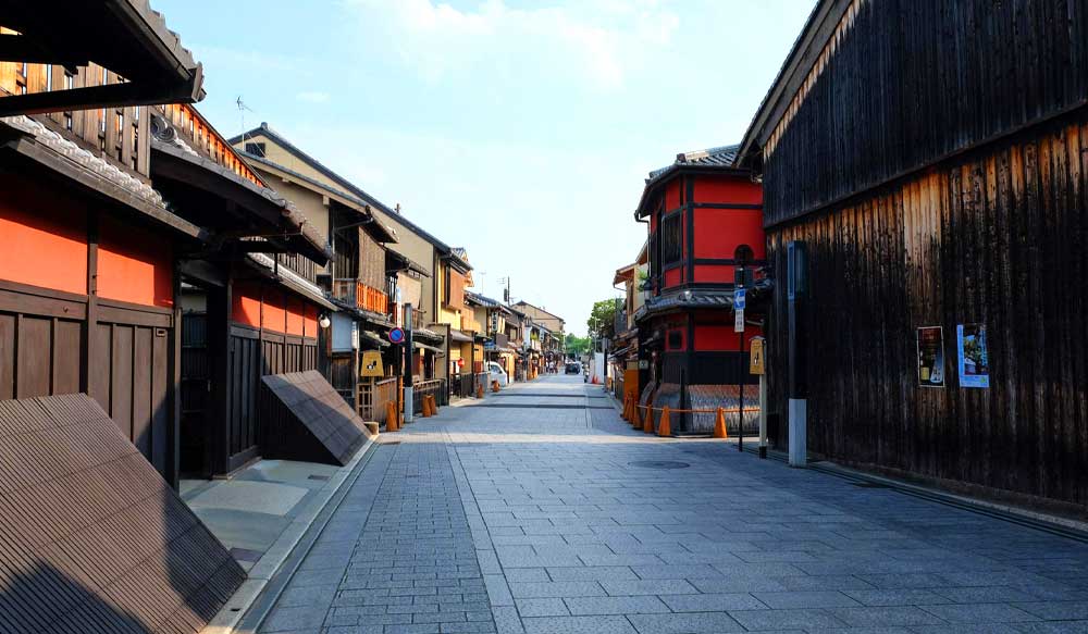 ehsandolat_gion_japan_tour_1