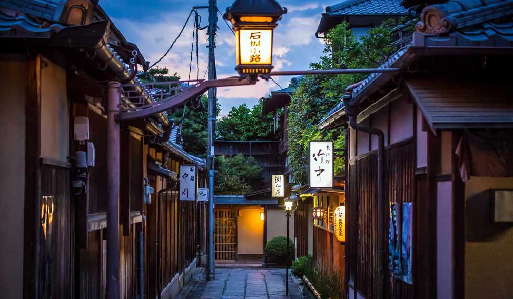 ehsandolat_gion_japan_tour_4